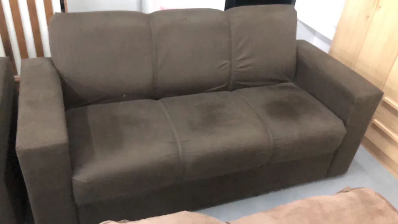 Sofá com 3 lugares 1,68 / NOVO / ENTREGAMOS 