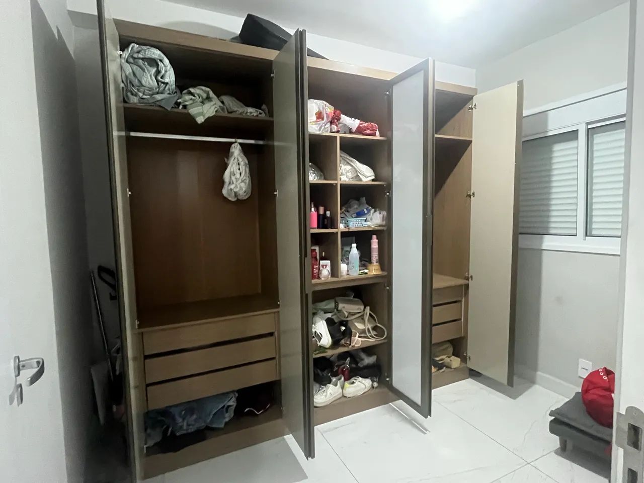 Guarda-Roupa Casal Bartira Monte Rei com Espelho, 6 Portas, 6 Gavetas - 238cm de largura - Foto 4