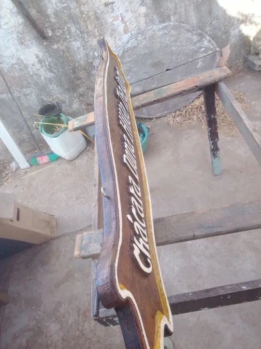 Placas entalhadas para estabelecimentos e outros