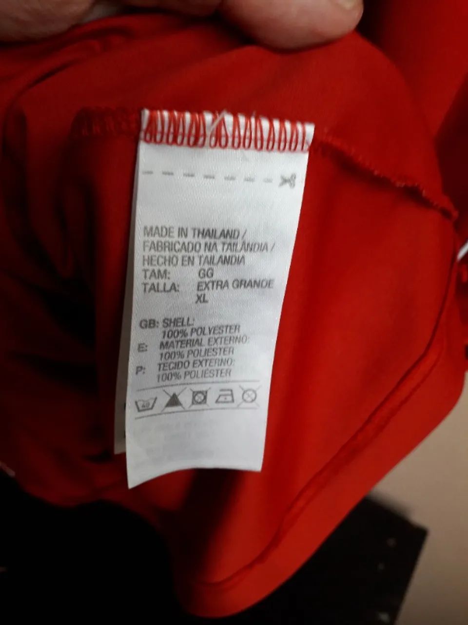 Camiseta Adidas Original na cor vermelha   XL   - Excelente Estado - Rio de Janeiro - Foto 4