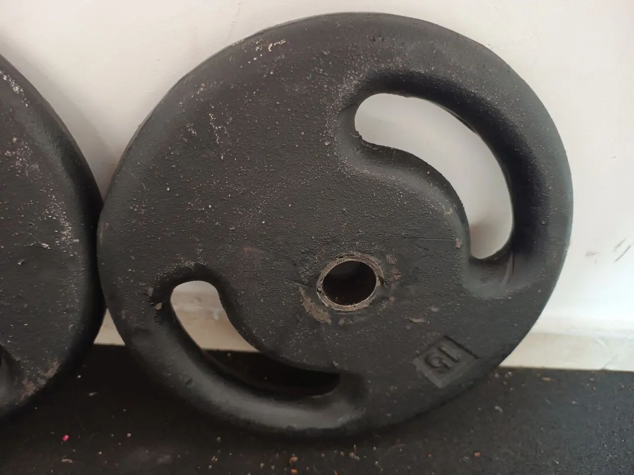 Anilha Musculação - Ferro fundido - 15kg - Peso / Peso Vazado