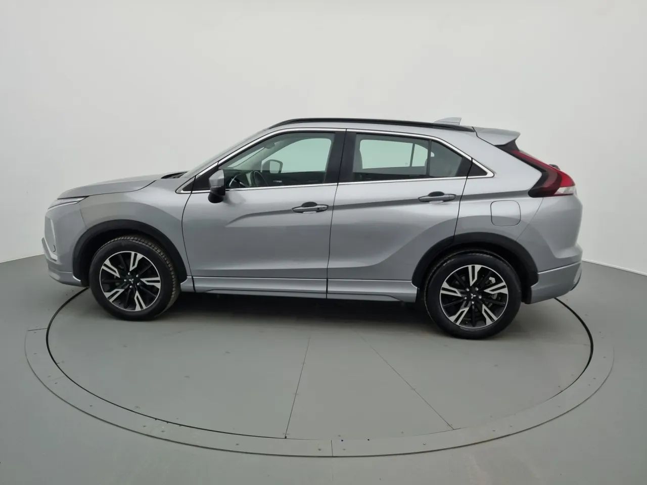 Mitsubishi Eclipse cross 2023 1.5 mivec turbo gasolina hpe-s cvt - Foto 2