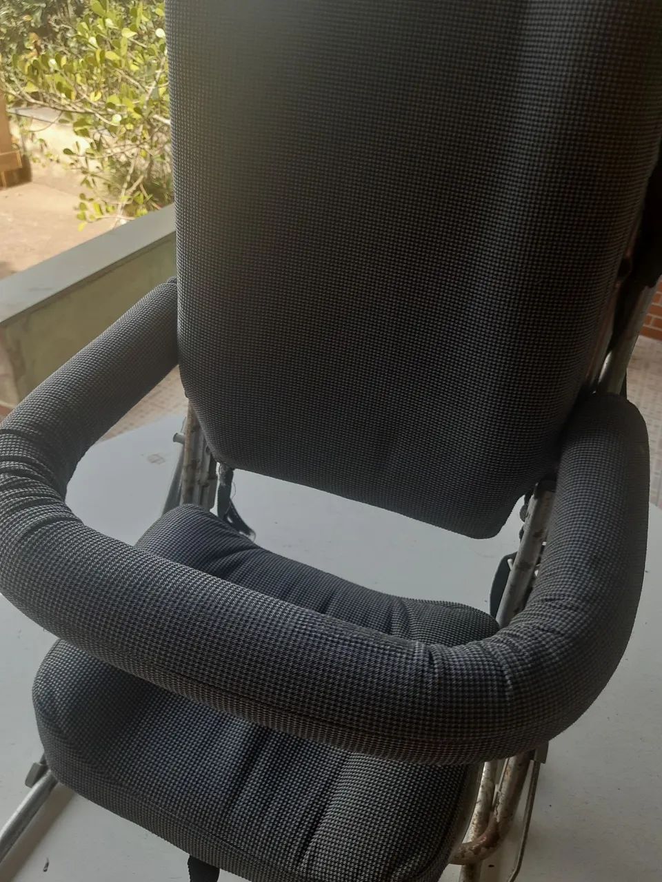 Cadeirinha Galdezano vintage relíquia  - Foto 4