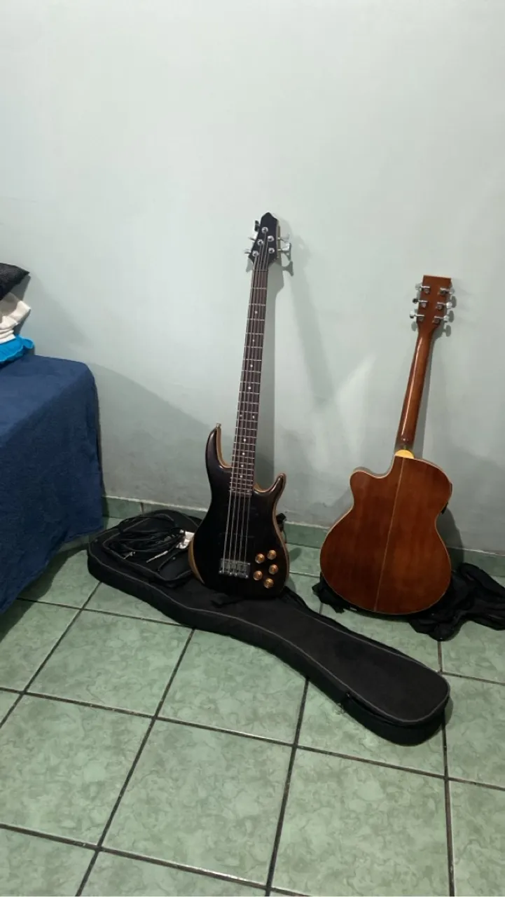 Vendo contra baixo ativo muito som !