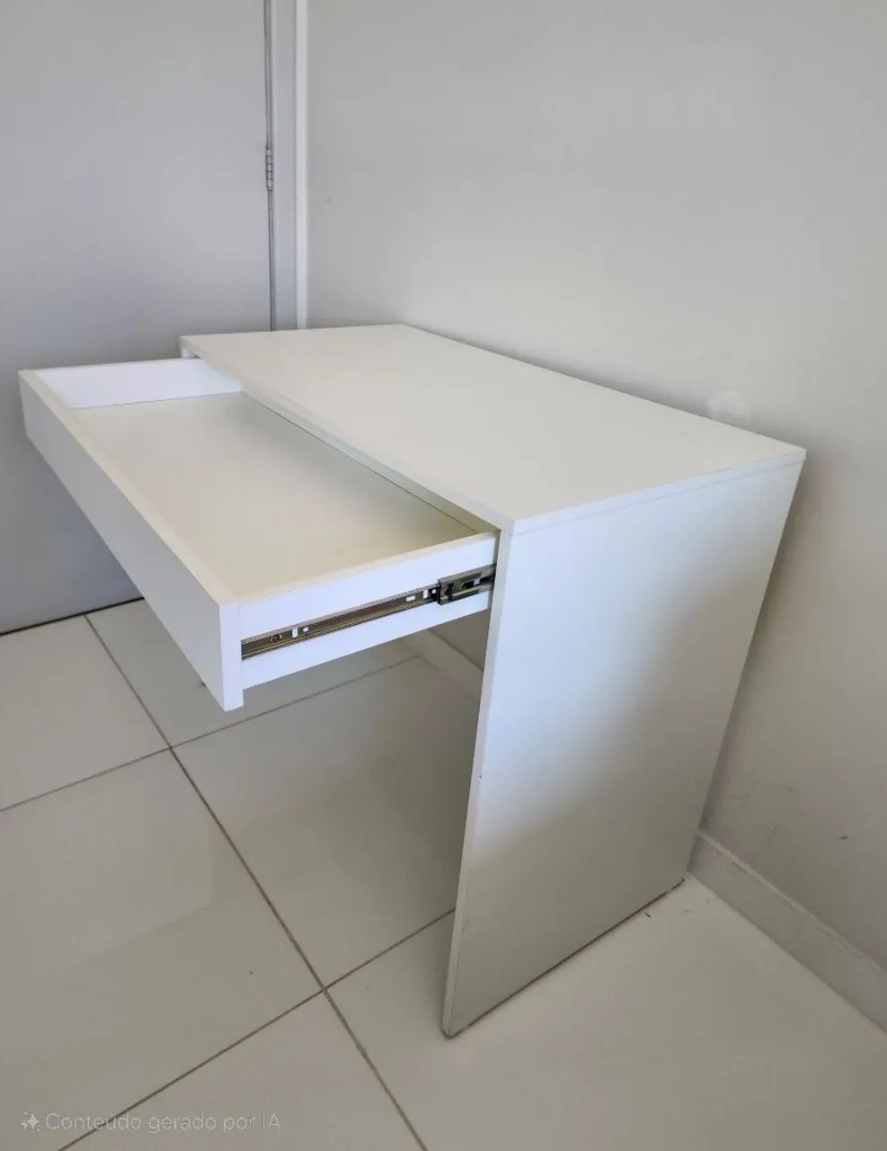 Mesa para estudo64639810882563122