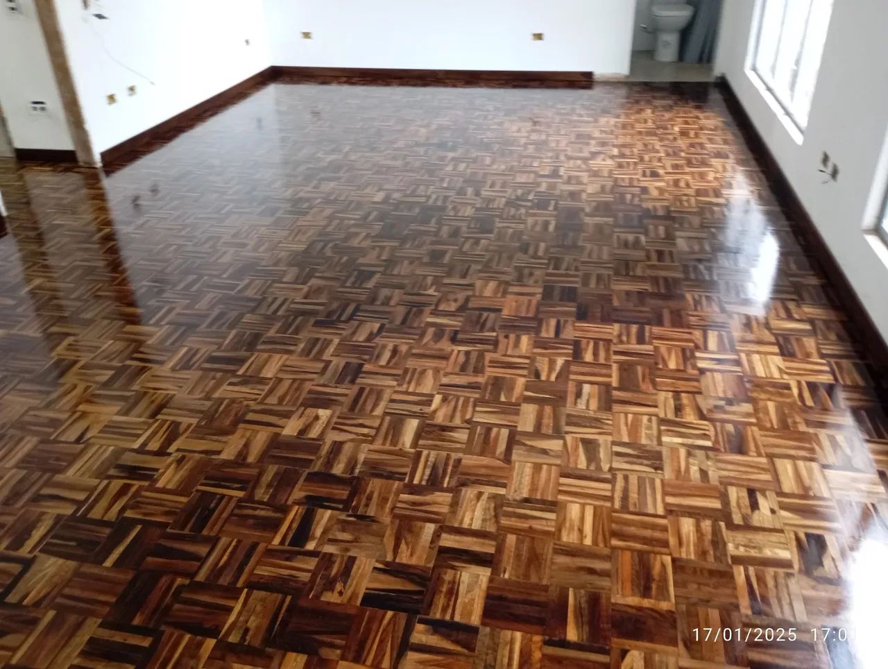 Lixamento de tacos,assoalhos e decks - Foto 5