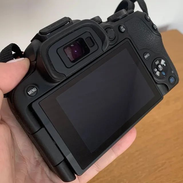 CANON EOS R10 - SUPER NOVA - Foto 2
