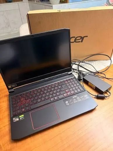 Acer Nitro V(RTX 5050) Notebook gamer - Novo na caixa 