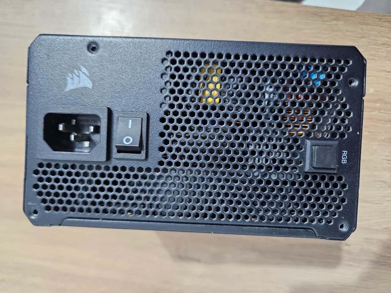 Fonte de Alimentação Corsair CX750F RGB 80 Plus Bronze Full Modular - Foto 4
