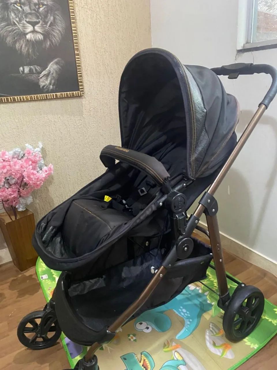 Carrinho Galzerano com bebe conforto e base  - Foto 2