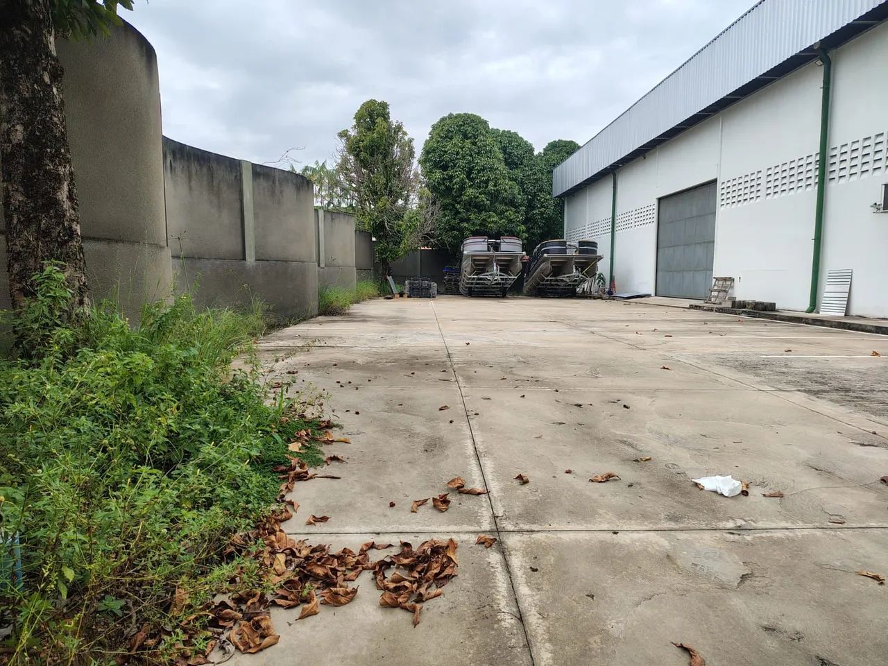 GALPÃO INDUSTRIAL 750M² - FLORES  - Foto 2