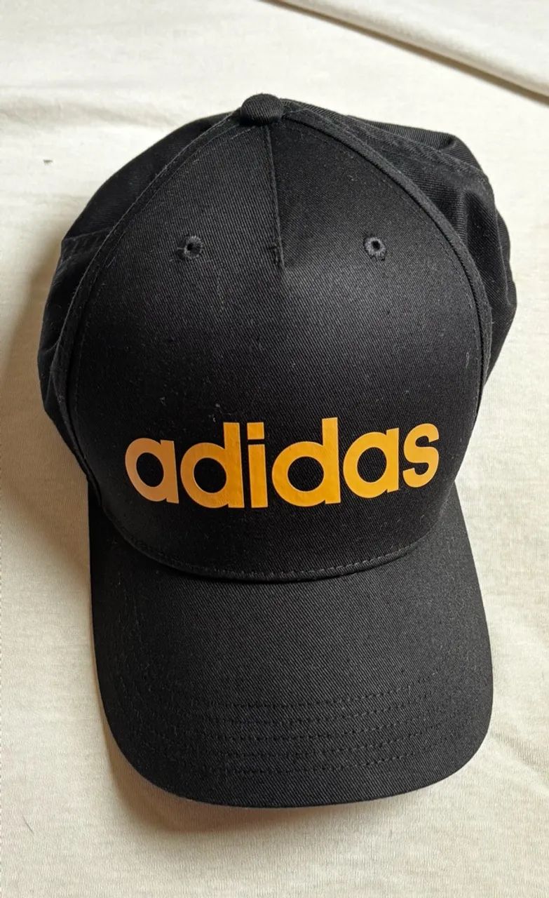 boné adidas  preto original 