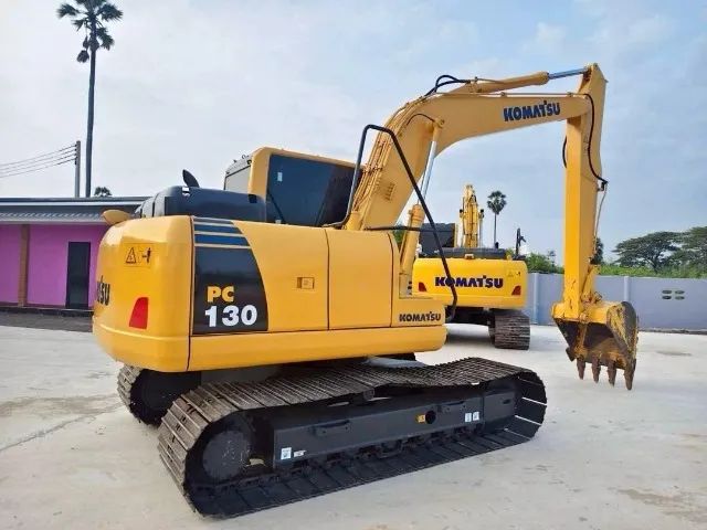 Escavadeira Hidráulica Komatsu Pc130 no 2016 ( REPASSE) - Foto 2