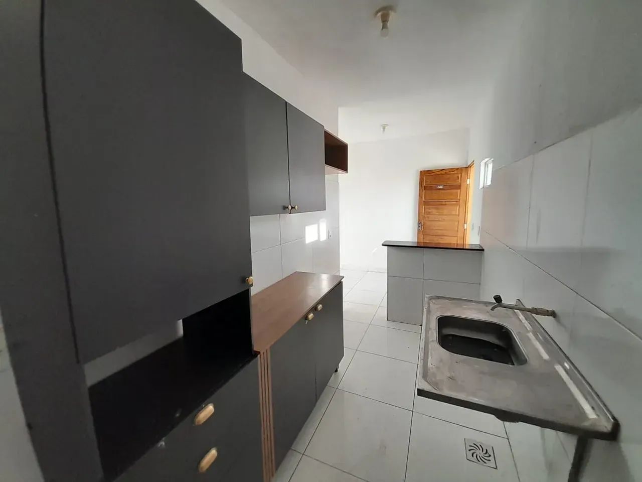 kitnet 01 quarto para alugar no Itaperi, Fortaleza/Ce.