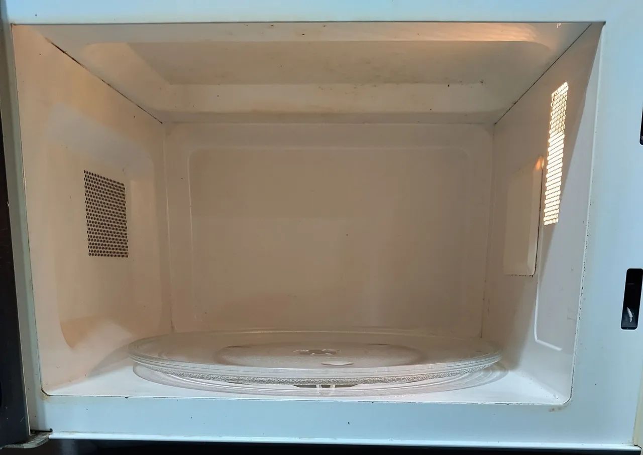 Microondas 20 litros  - Foto 3