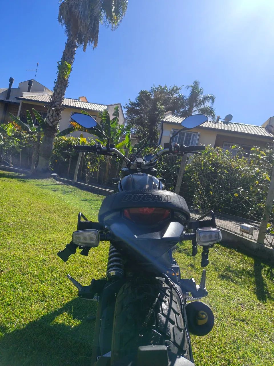Ducati Scrambler 2023 Black Edition  - Foto 4