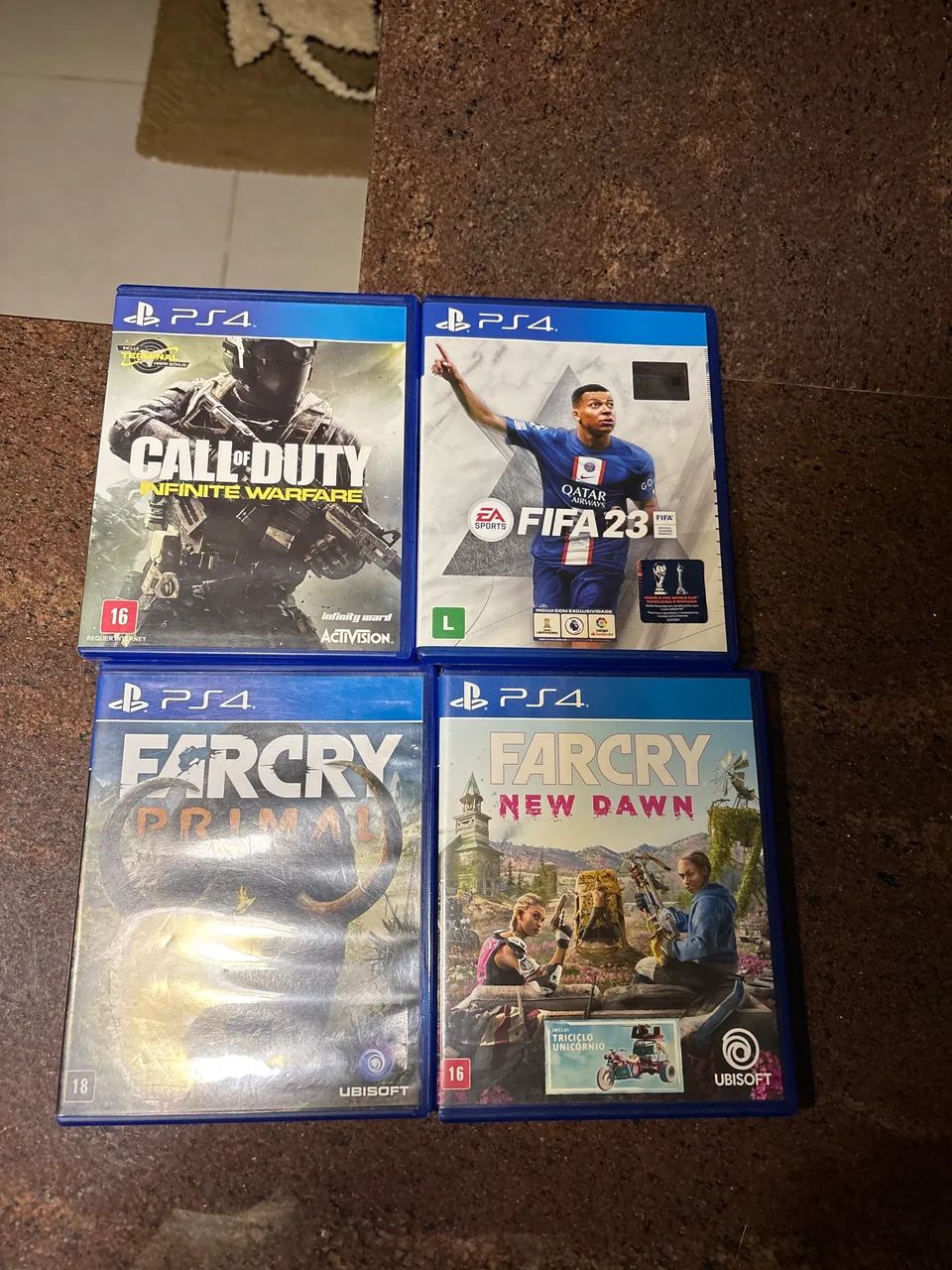 4 jogos de PS4 de mídia física 