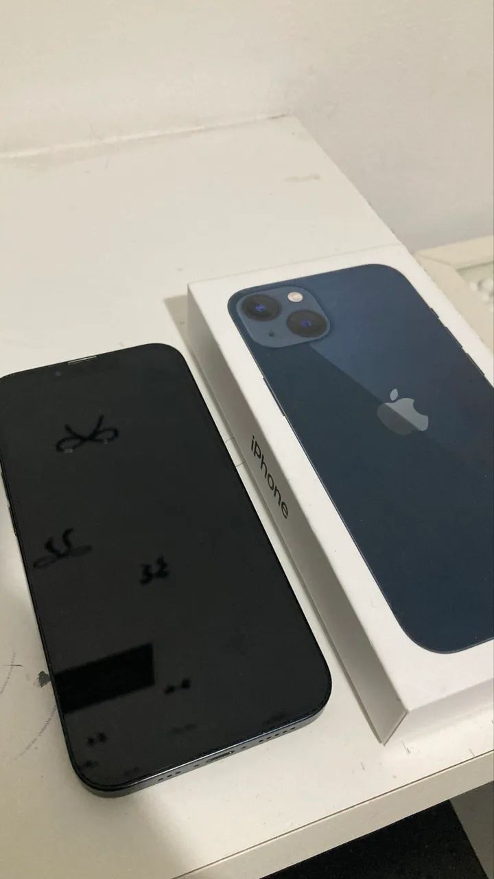 iPhone 13 preto. 256gb bem conservado - Celulares e Smartphones