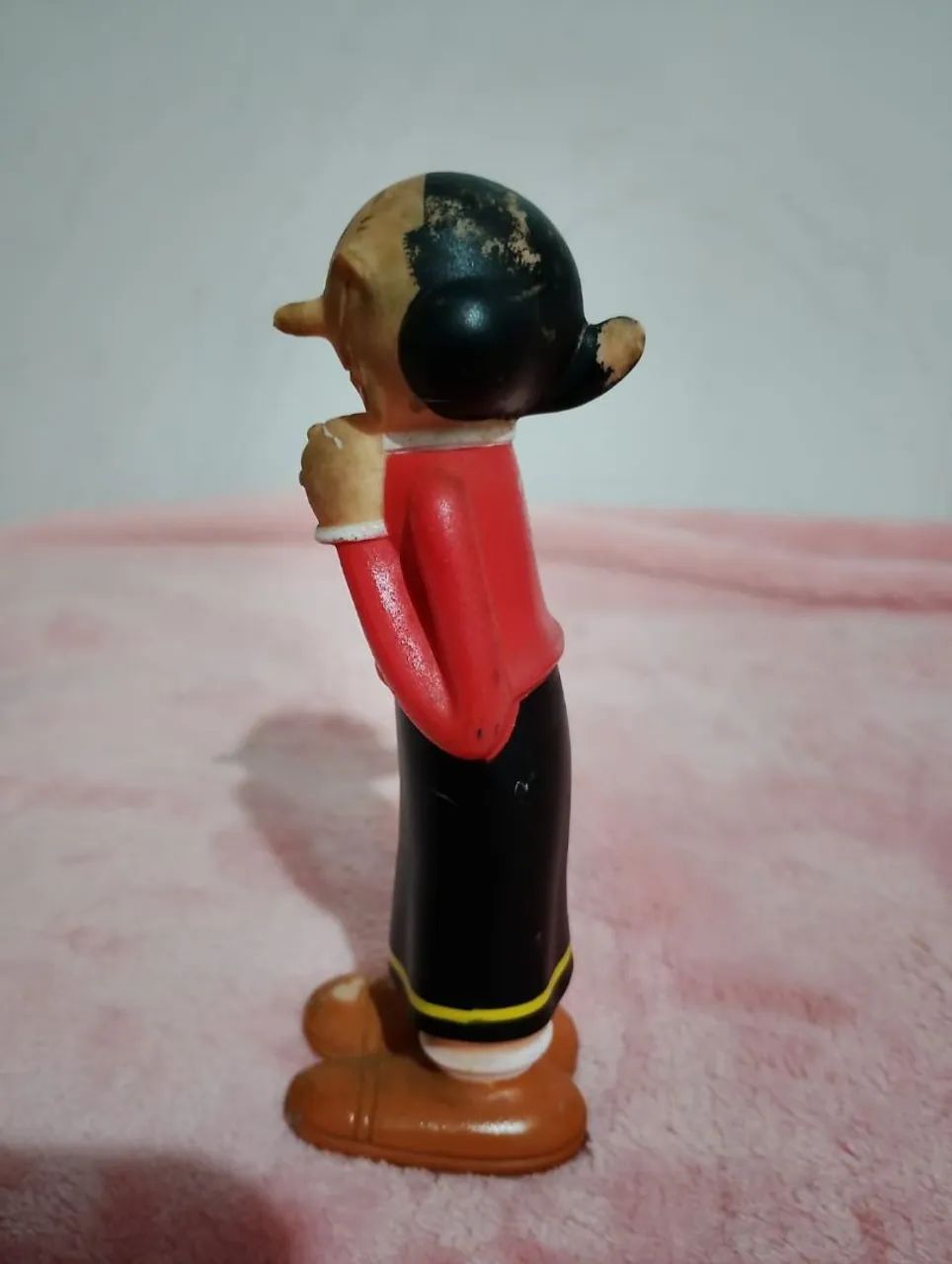 Boneca Olivia de vinil KFC 2009 - Foto 2