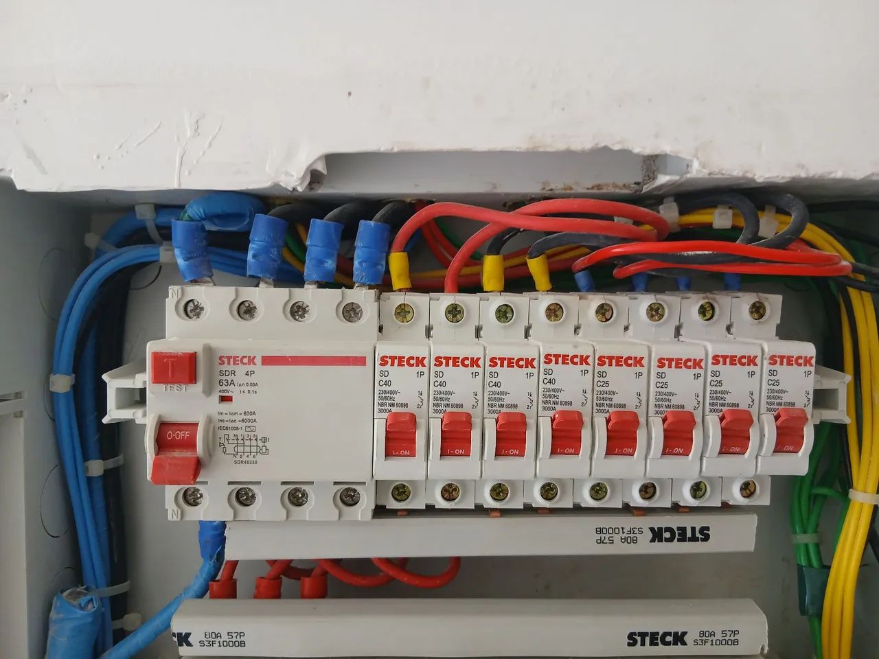 Eletricista  - Foto 2