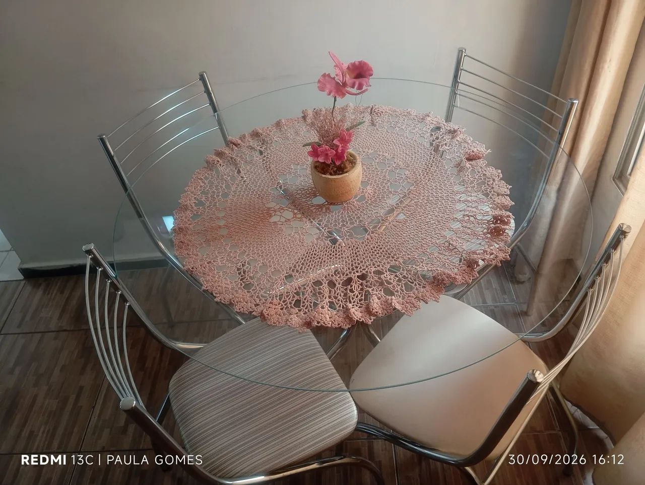 Mesa de vidro com 4 cadeiras Carraro  - Foto 4