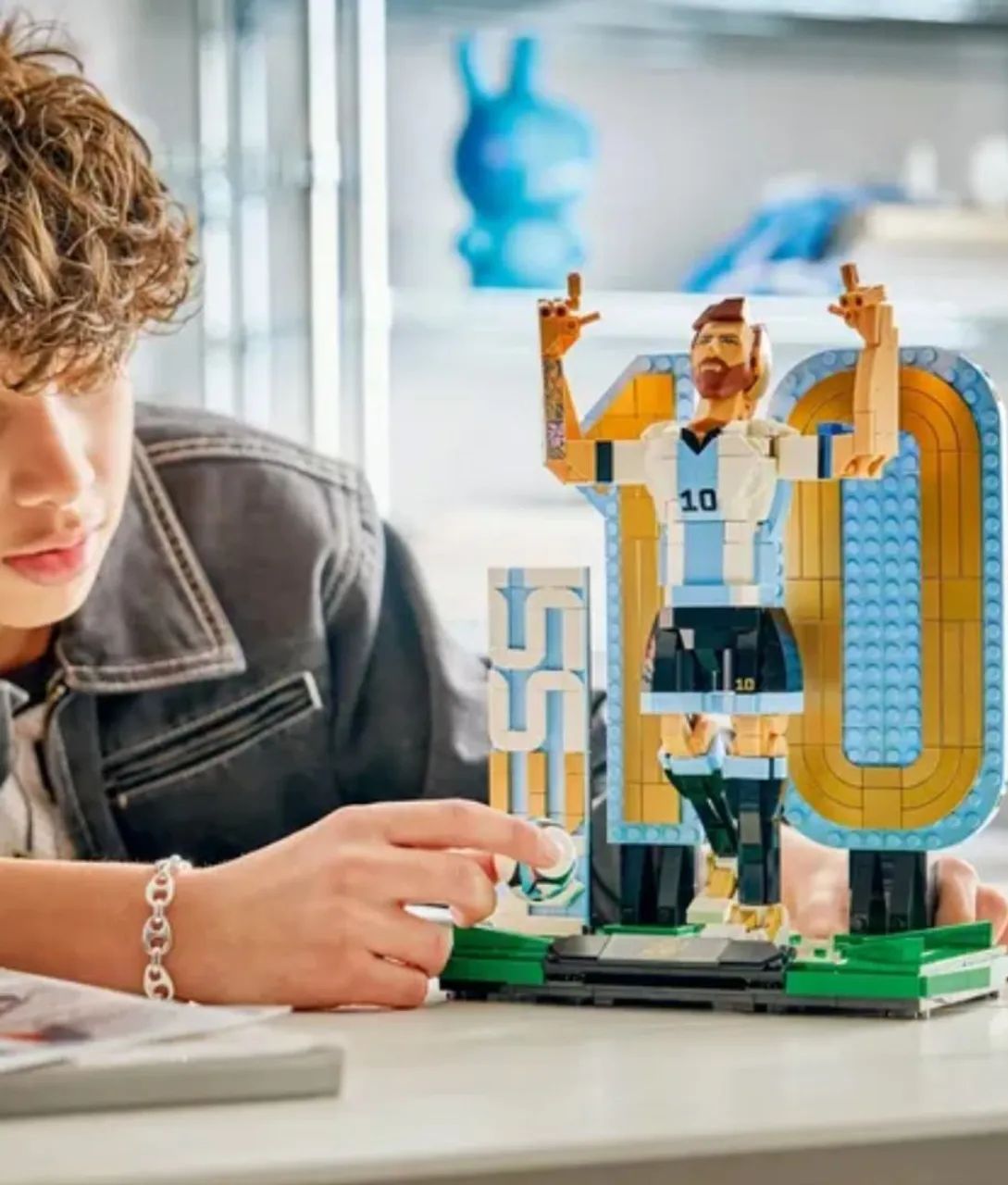 LEGO 43015 - Lionel Messi - NOVO - LACRADO  - Foto 5