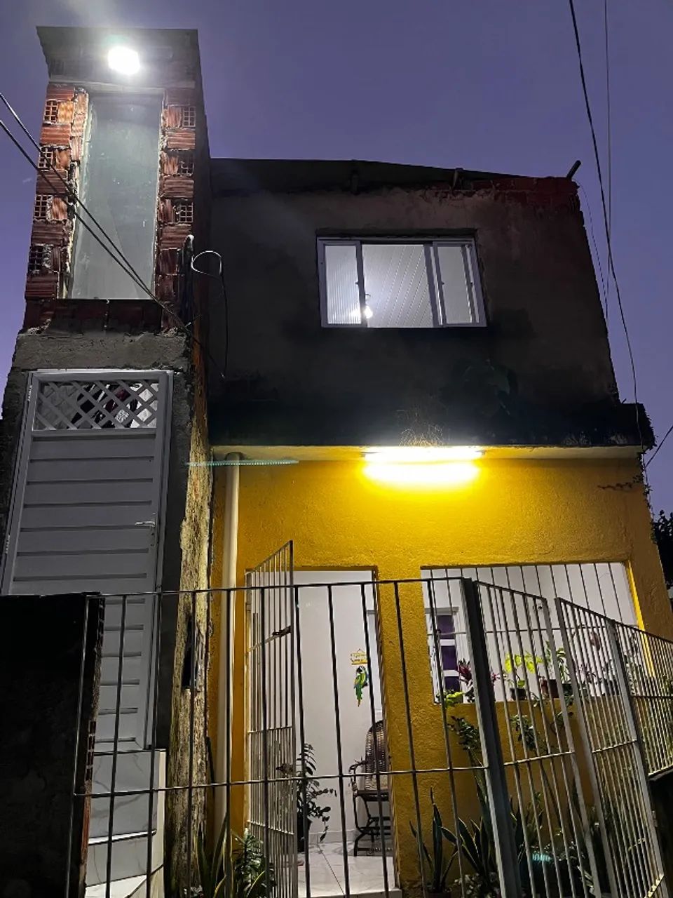 Vende casa + kitnet Iputinga 