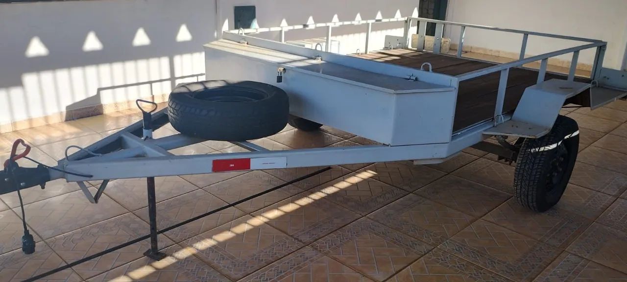 Vende se reboque