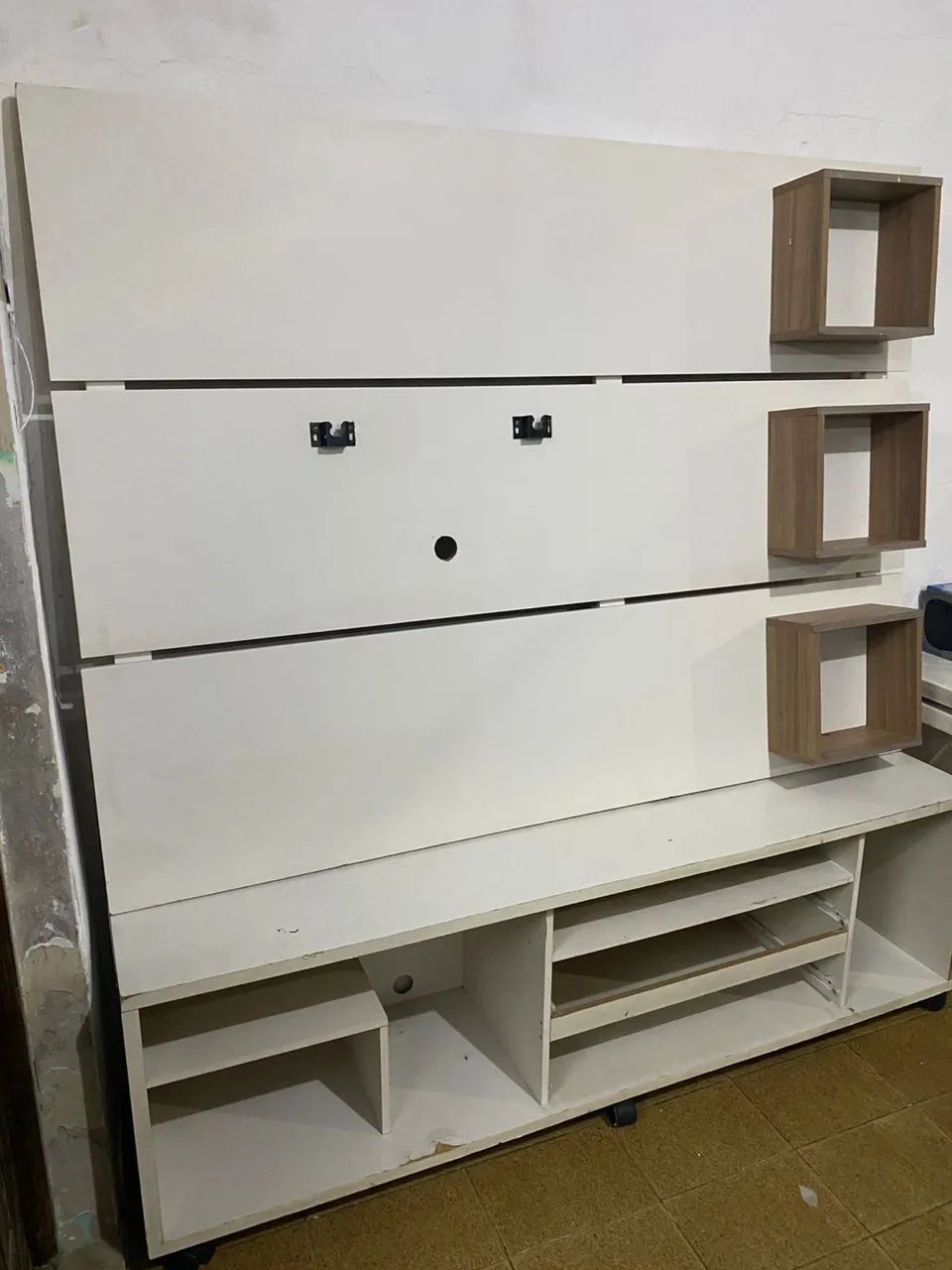 Rack with Panel471883680171304962