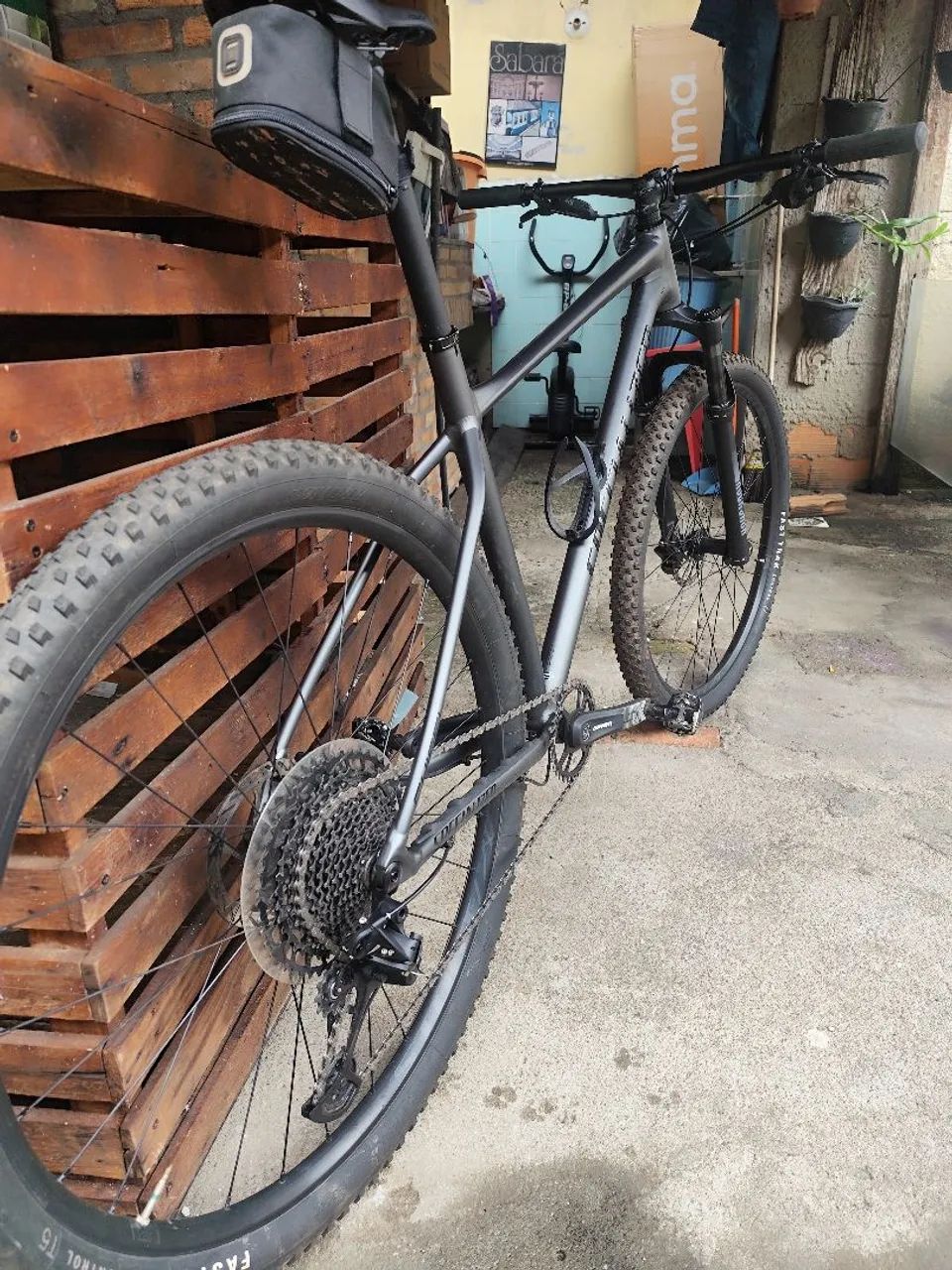 Mountain Bike Specialized Chiesel 2022 - Foto 3