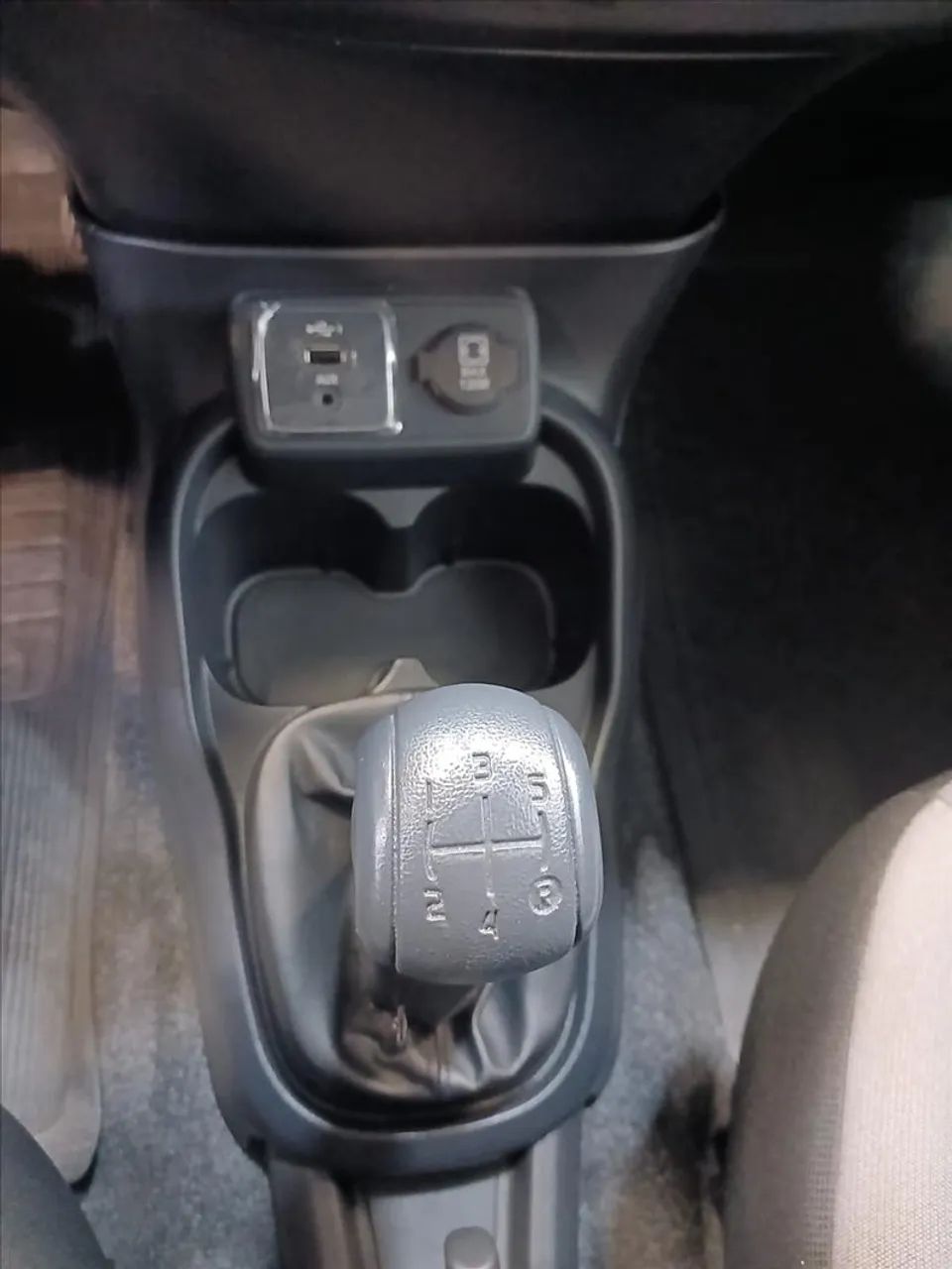 Fiat Mobi TREKKING 1.0 Flex 5p., foto 12 de 16
