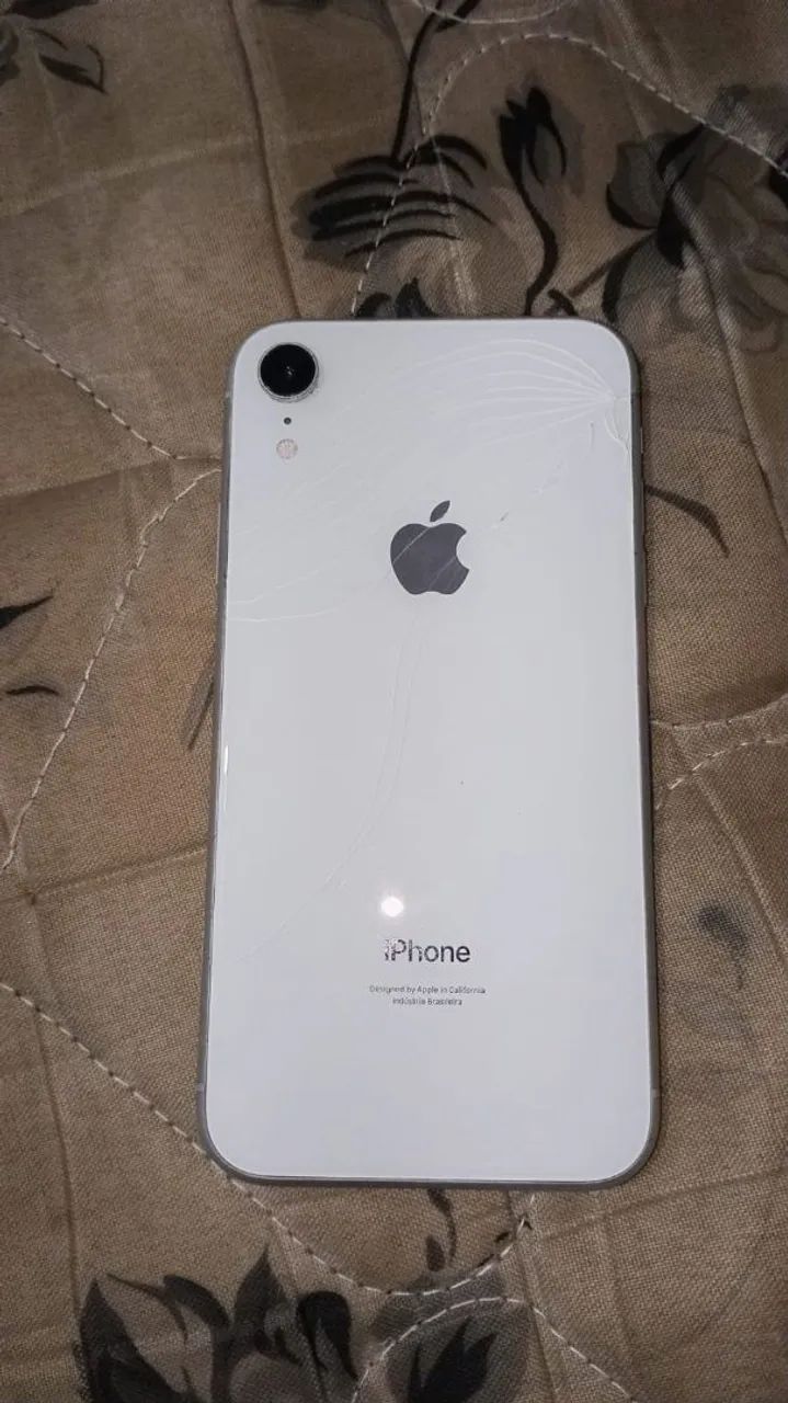 iPhone XR- Em ótimo estado  - Foto 2