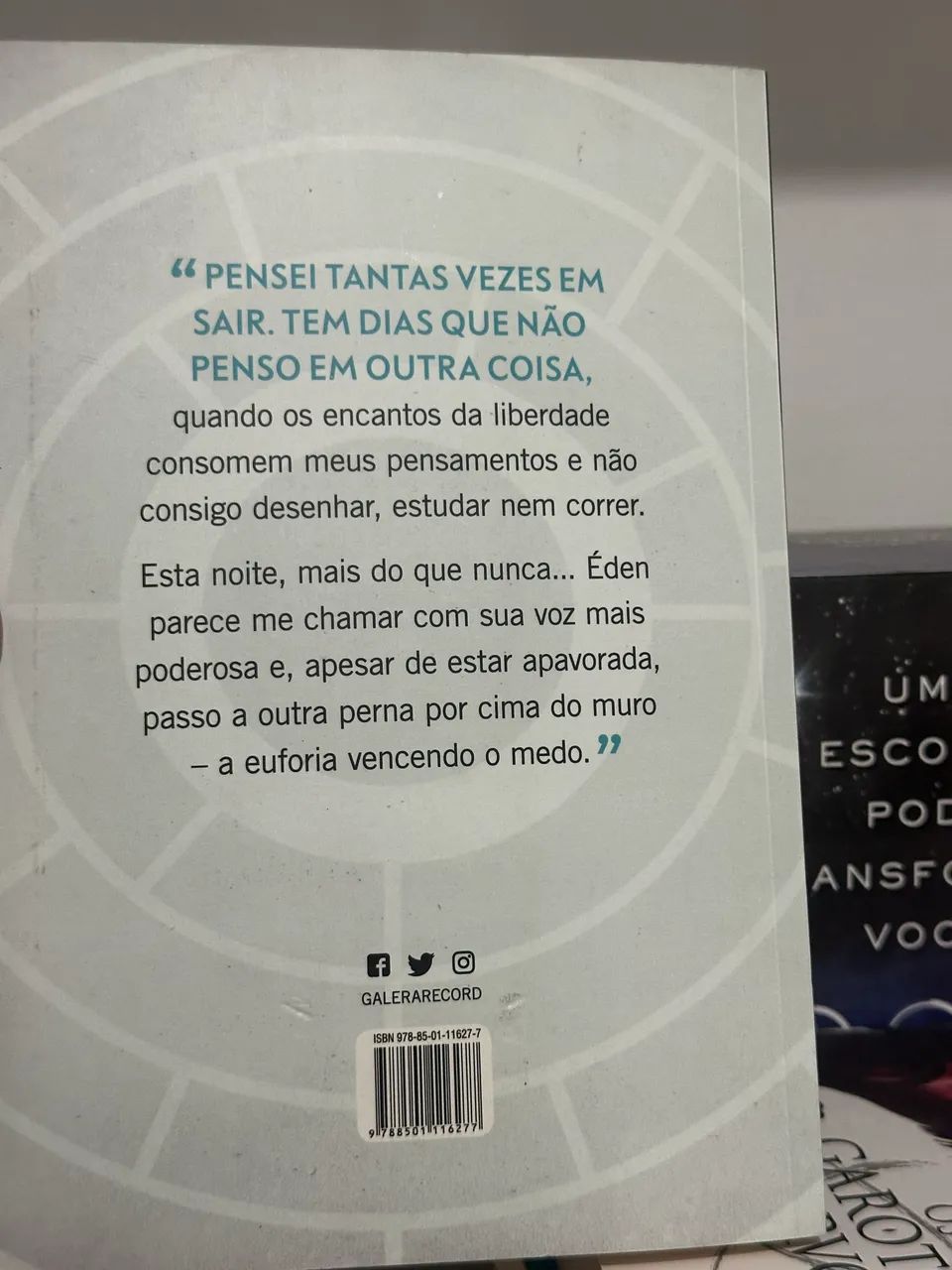 Crianças do Éden | Editora Verus | Ótimo Estado - Foto 5