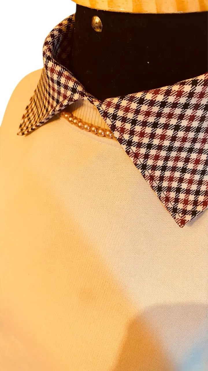 Moletom com bordado e colarinho removível  - Foto 5