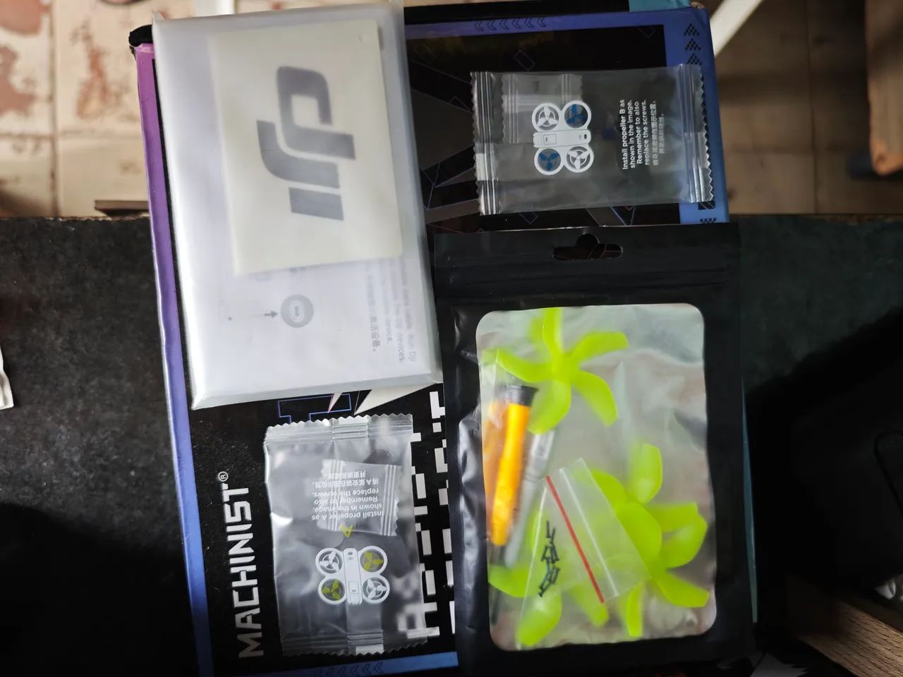 Drone DJI Neo + Hub + Baterias e acessórios (sem controle) - Foto 3