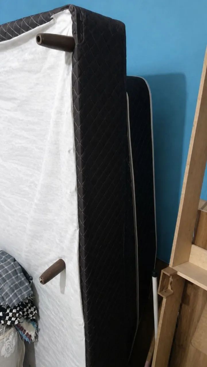 Vende-se cama se casal