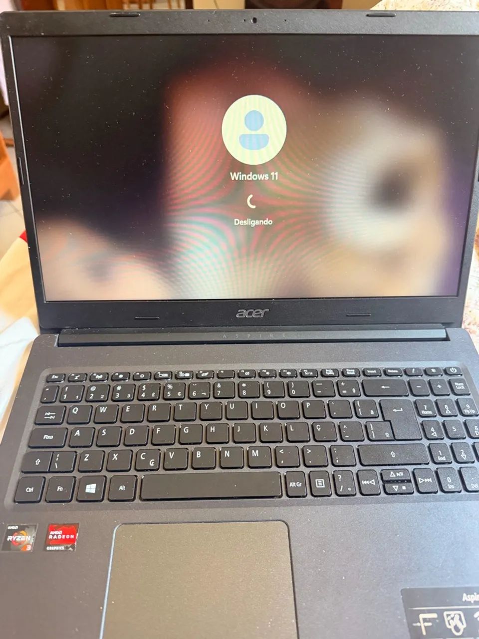Vendo notebook Acer Aspire 3 - Foto 2