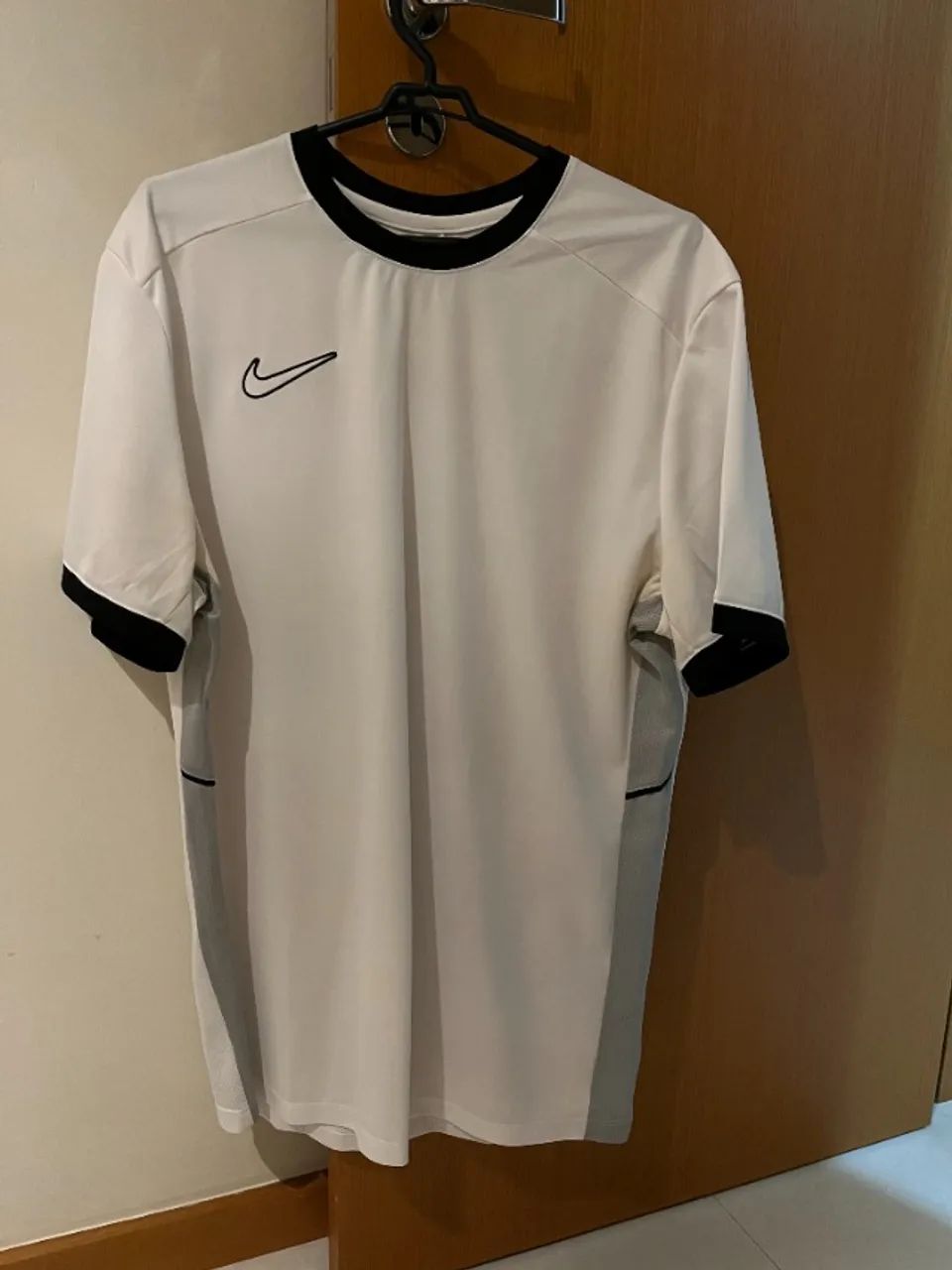 Camiseta Nike Original GG Nova