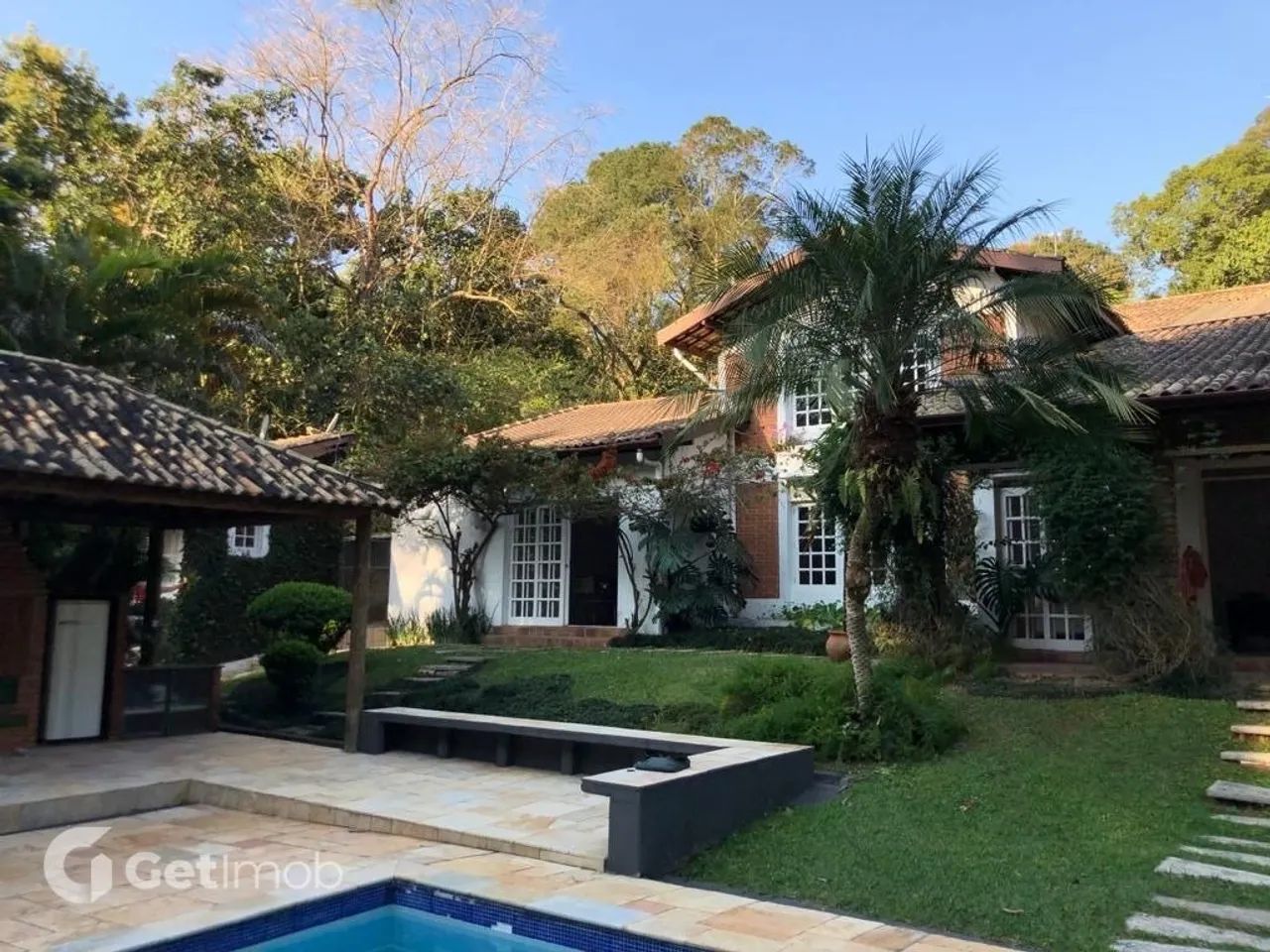 Casa em condomínio à venda em Cotia