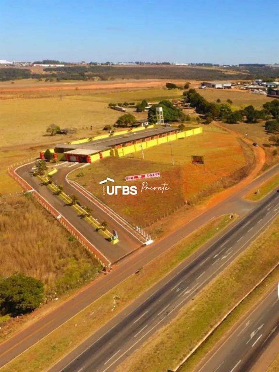 Área na BR-153 - Anápolis