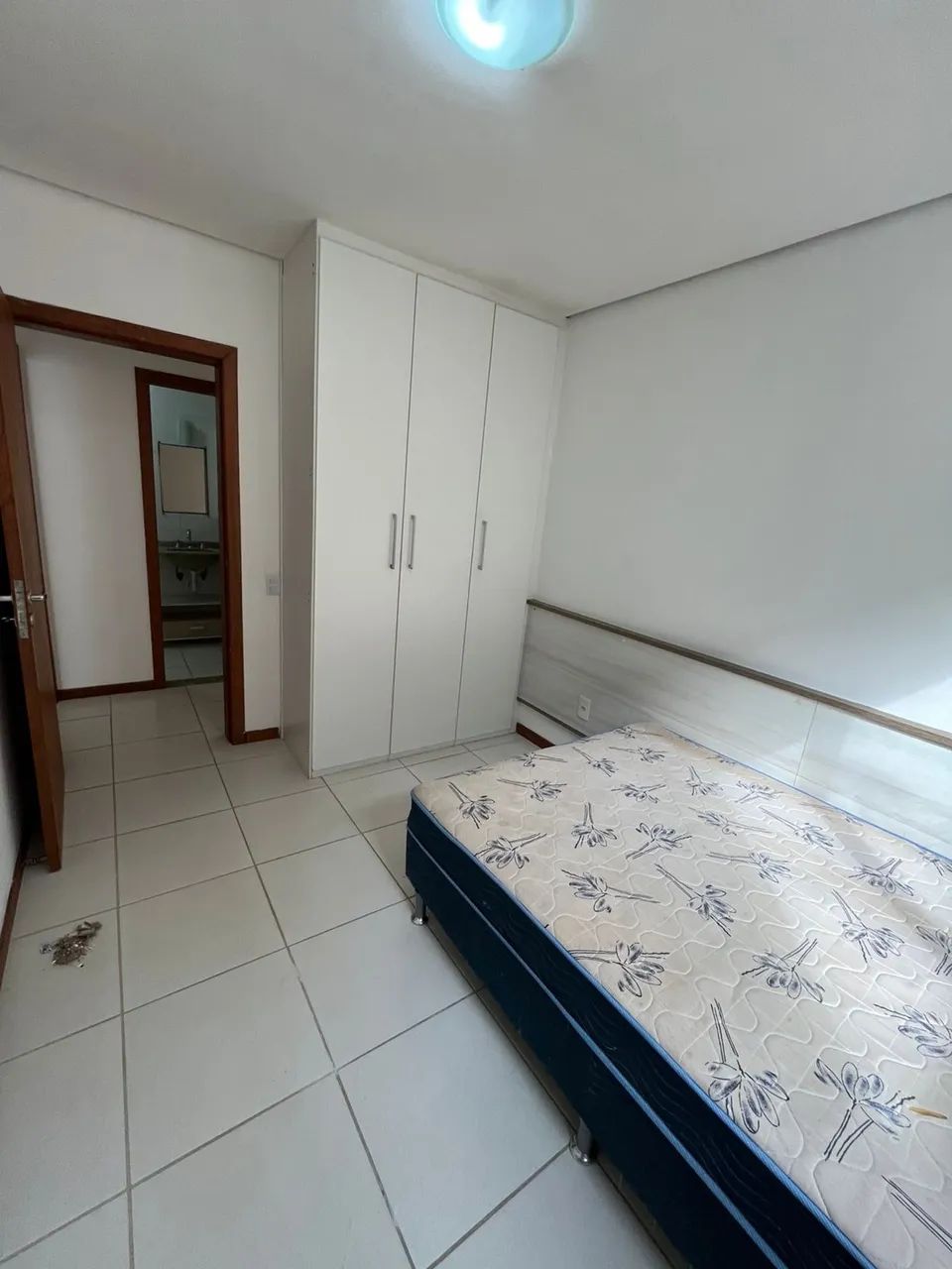 Excelente 2 quartos quadra da praia Canasvieiras  - Foto 4