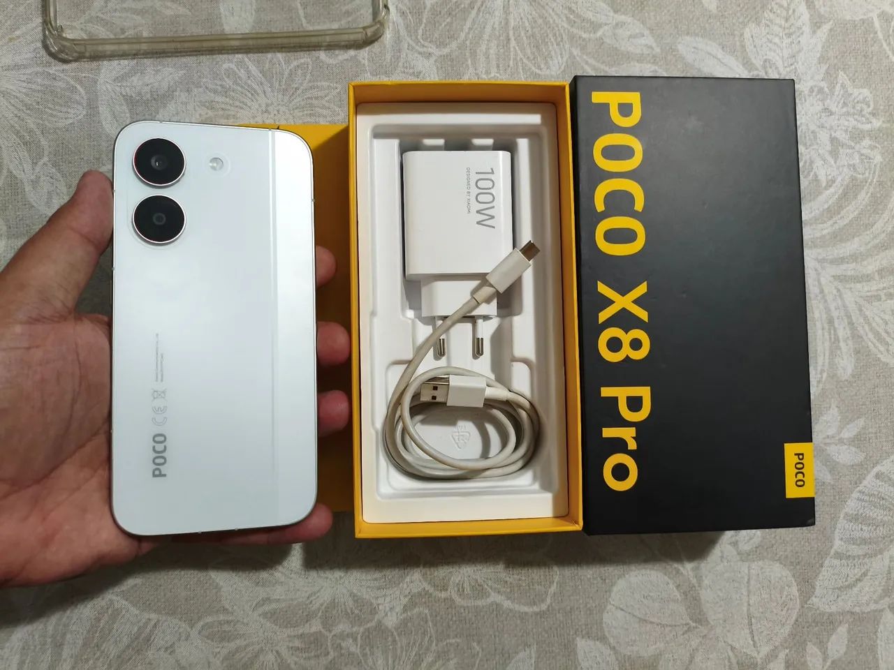 Poco X8 PRO 8+8/512 - Branco 