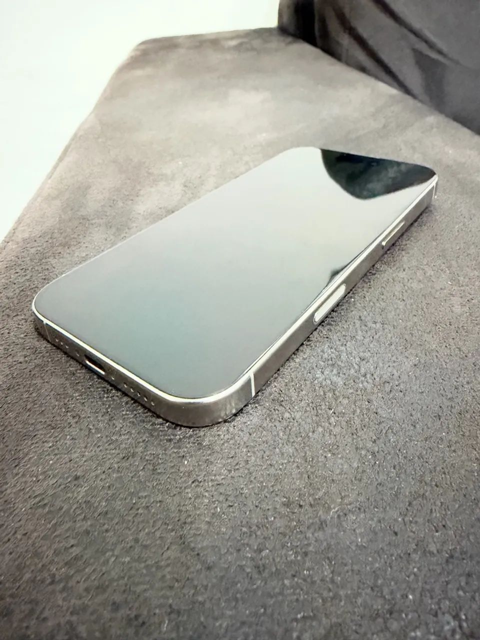 iPhone 16 pro  - Foto 3
