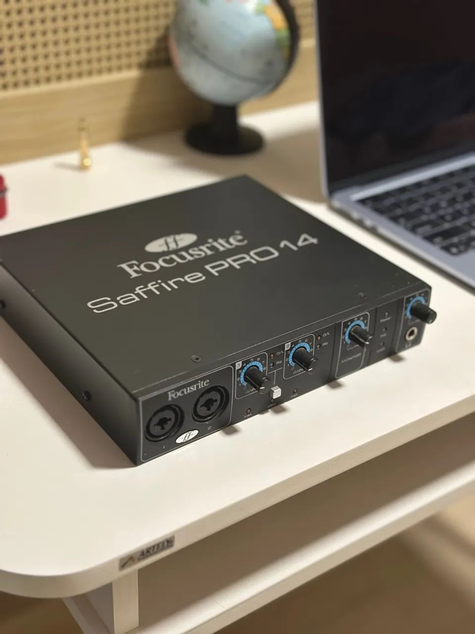 Interface de Audio Focusrite Saffire Pro 14