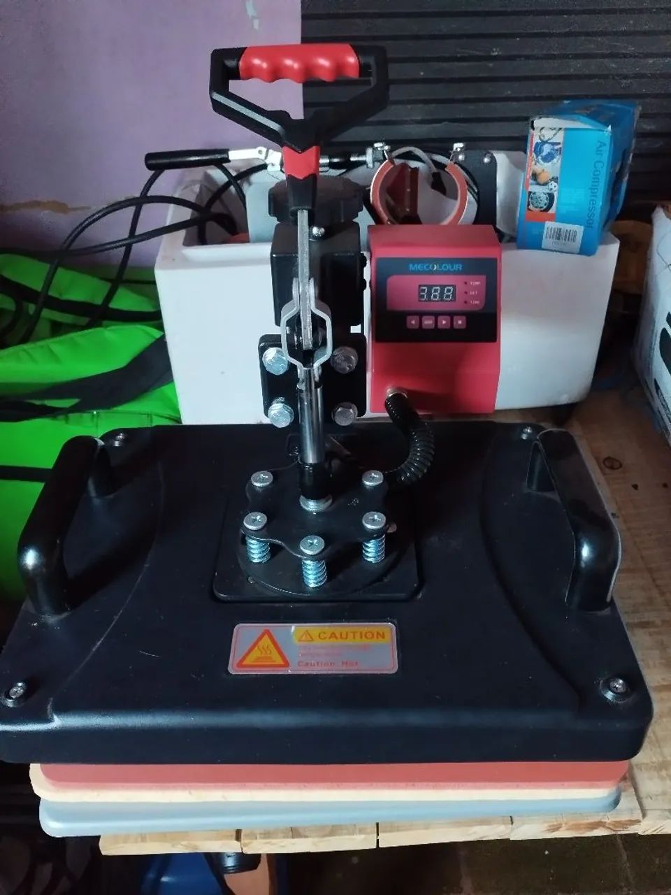 Prensa térmica 8x1