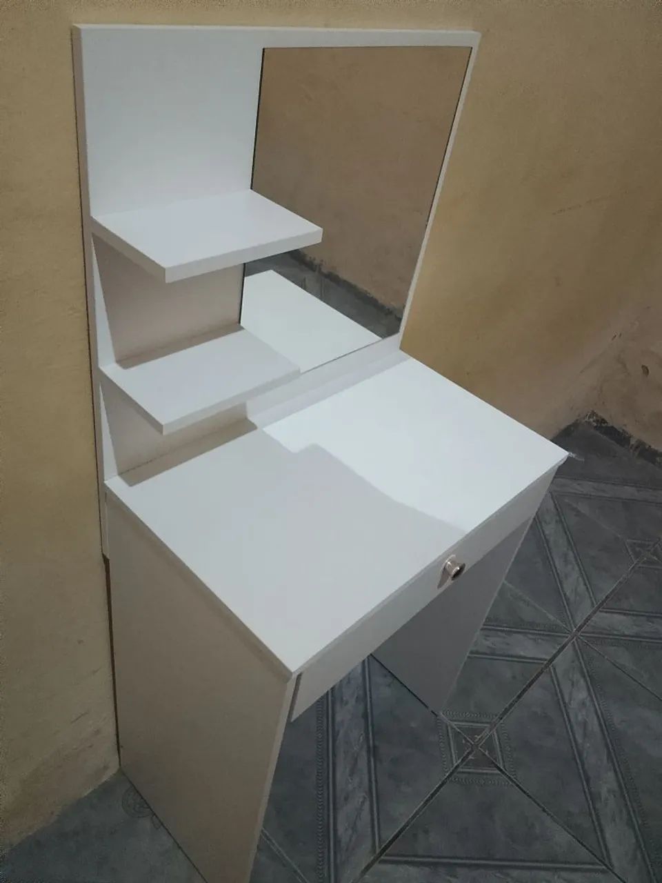 Vendo penteadeira muito nova - Foto 3