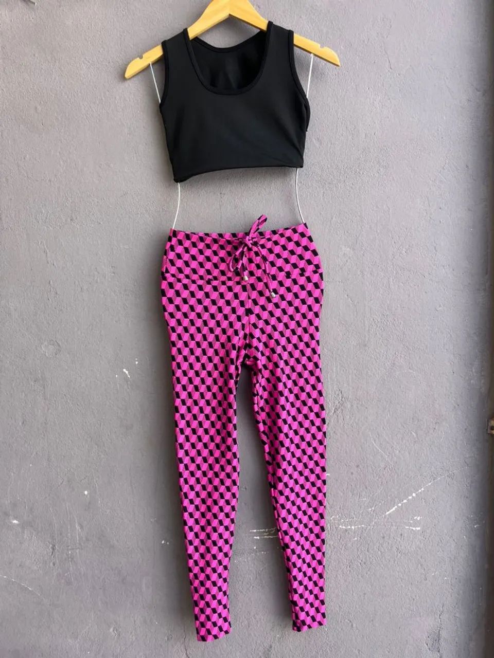 Roupa de academia  - Foto 3