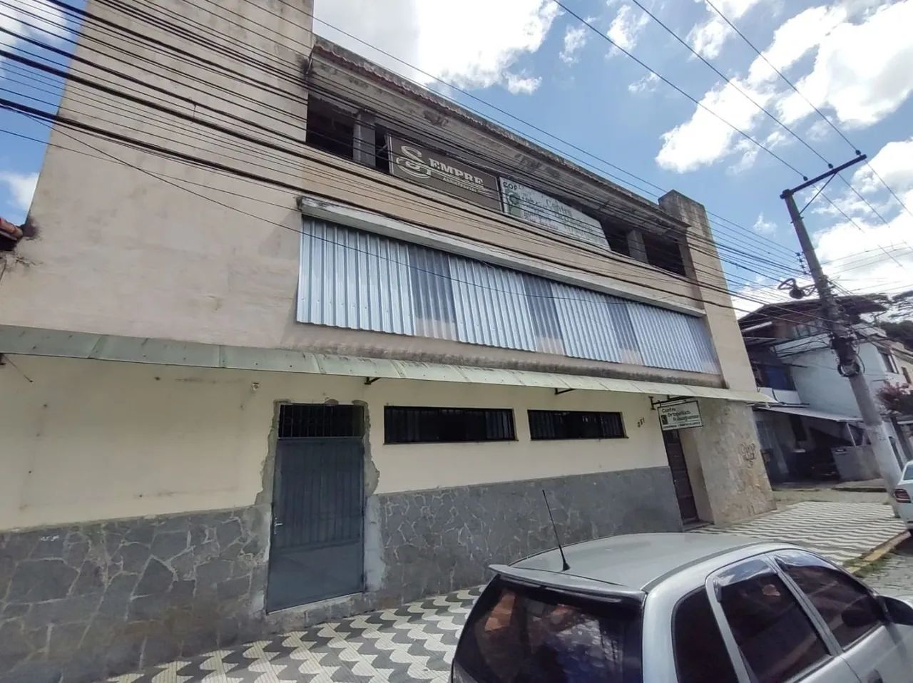 Prédio comercial com 03 pavimentos em ótima localização no Centro - Foto 3