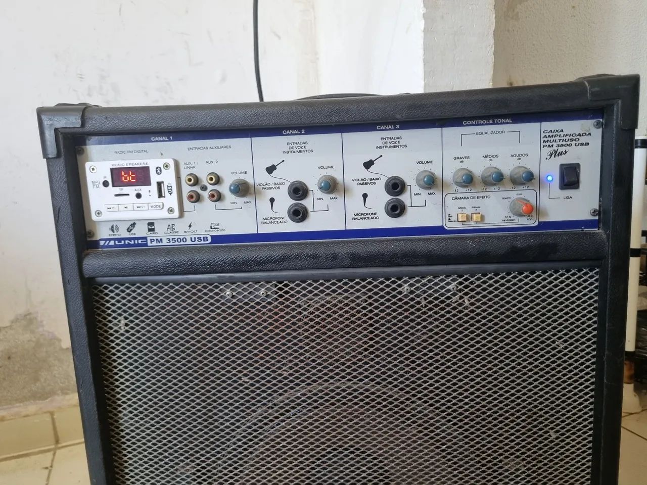 Caixa Amplificada Unic PM 3500 USB/Bluetooth  - Foto 3