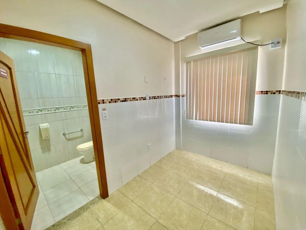 Sala comercial com banheiro interno - Foto 2